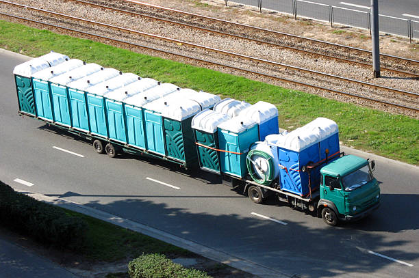 Best Portable restroom trailer rental  in Hickory Hls, IL